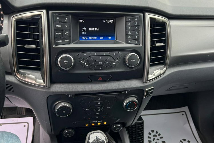 Ranger Ford Ranger 2.2 TDCi 4WD SuperCab / 1WŁ / ZABUDOWA NA PACE / BEZWYPADK zdjęcie 14