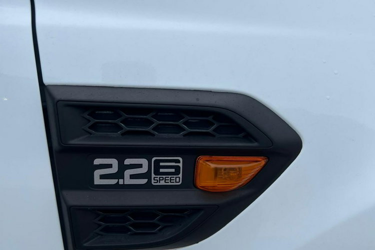 Ranger Ford Ranger 2.2 TDCi 4WD SuperCab / 1WŁ / ZABUDOWA NA PACE / BEZWYPADK zdjęcie 22