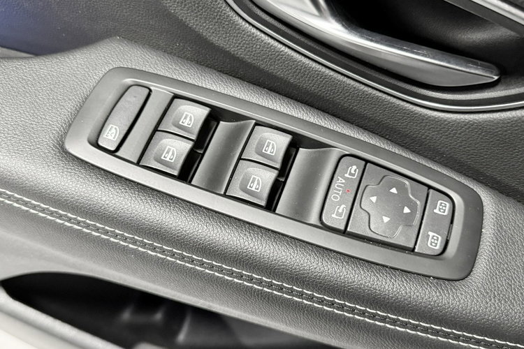 Renault Scenic 1.6DCi130KM Bose Edition LED Head-up Kamera R-link Handsfree zdjęcie 41