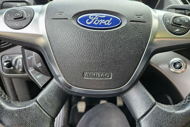 Ford Kuga Klima x 2 / Podgrzewane fotele + szyba / 6 biegów / START/STOP zdjęcie 12