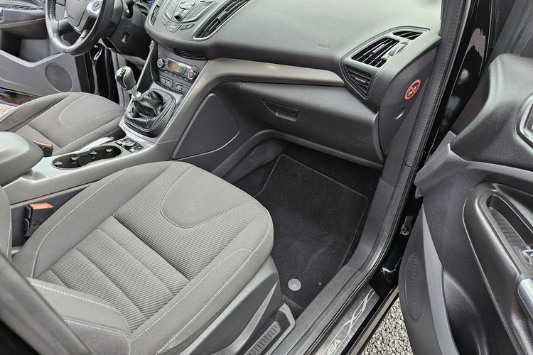 Ford Kuga Klima x 2 / Podgrzewane fotele + szyba / 6 biegów / START/STOP zdjęcie 18
