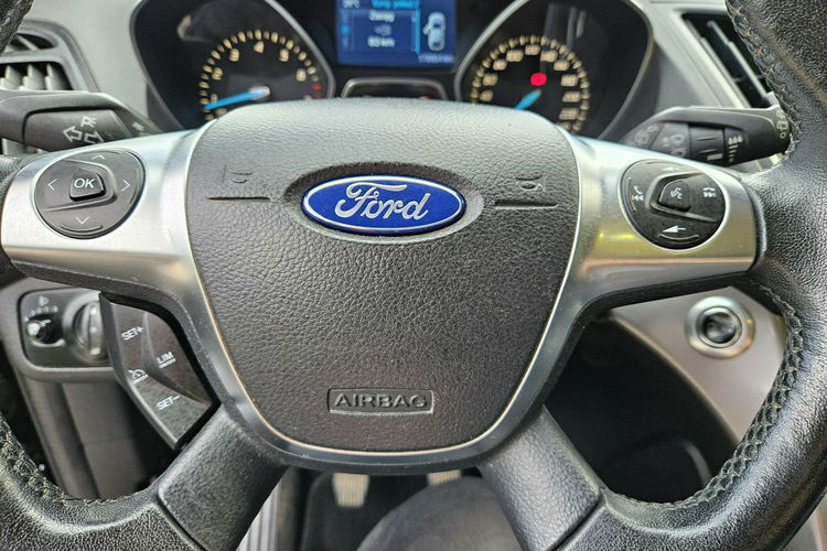 Ford Kuga Klima x 2 / Podgrzewane fotele + szyba / 6 biegów / START/STOP zdjęcie 9