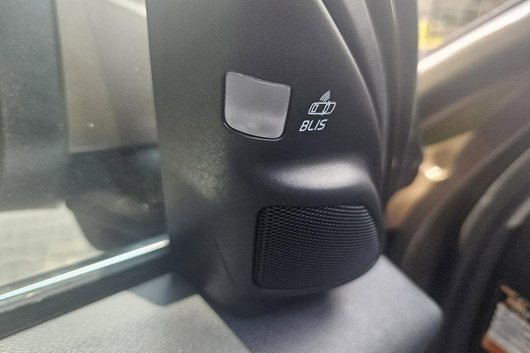 Volvo XC 70 163 kM Kliamtronic navi zdjęcie 12