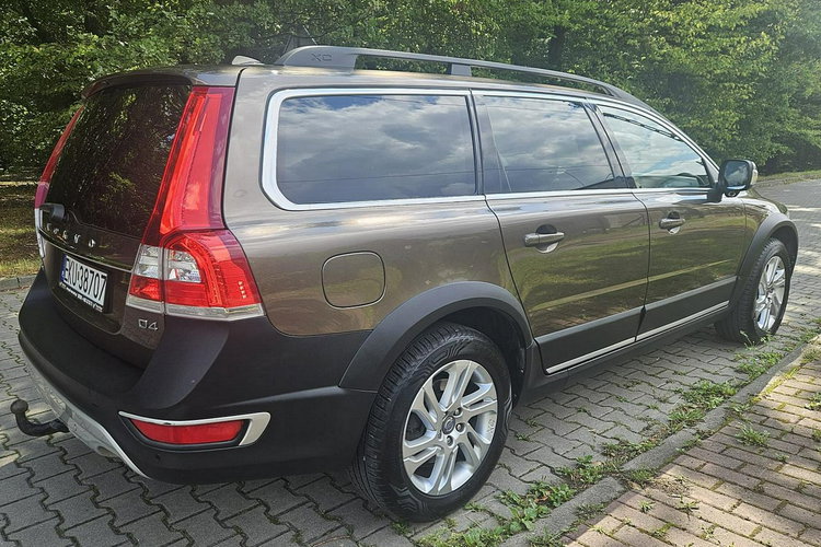 Volvo XC 70 163 kM Kliamtronic navi zdjęcie 2