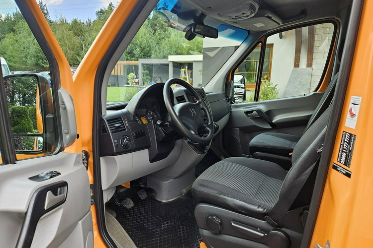Mercedes Sprinter 2.2 CDi DOKA / 6 osób / 101 tyś przebiegu / I-właściciel / Brygadówka zdjęcie 6