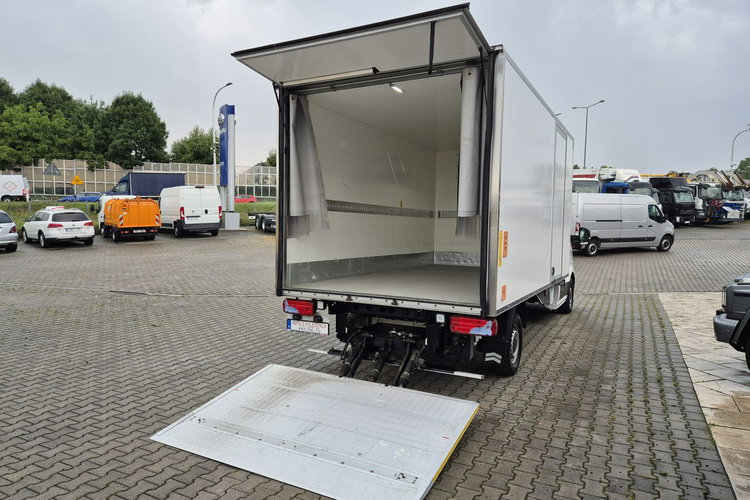 TGE MAN TGE 3.180 DSG 4Motion / Chłodnia / Super stan zdjęcie 31