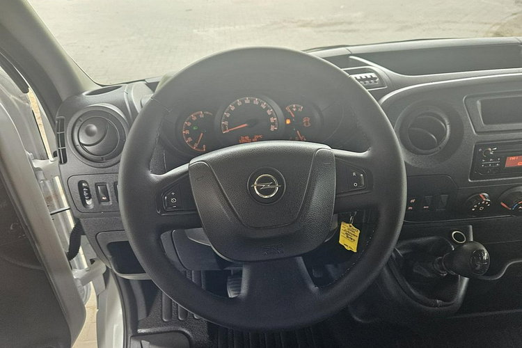 Opel Movano L1H1 zdjęcie 11