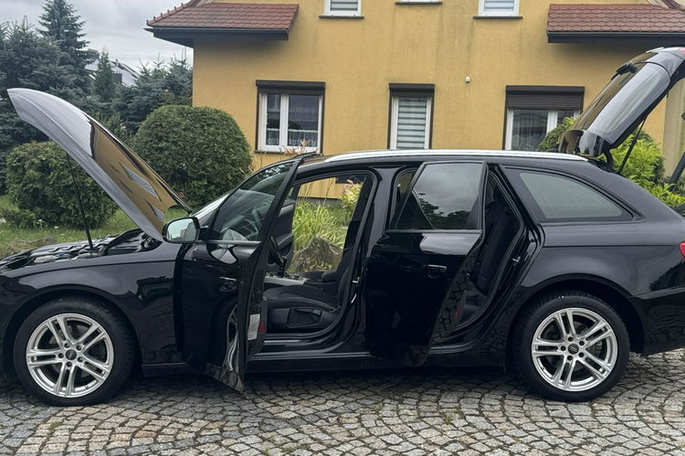 Audi A4 2.0TDI 170KM z Niemiec QUATTRO KSIĄŻKA, XENON, Led, Navi, MMI 2xALU zdjęcie 11