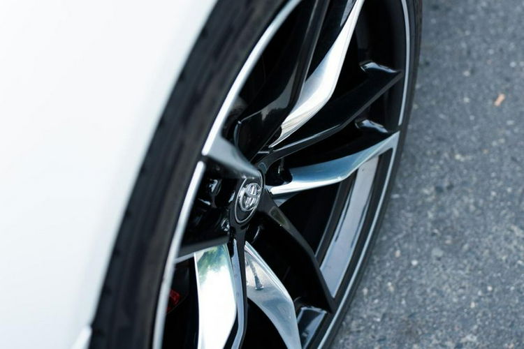 Toyota Supra GR 3.0 Turbo BASE / B58 340 HP / RWD / FAKTURA zdjęcie 10