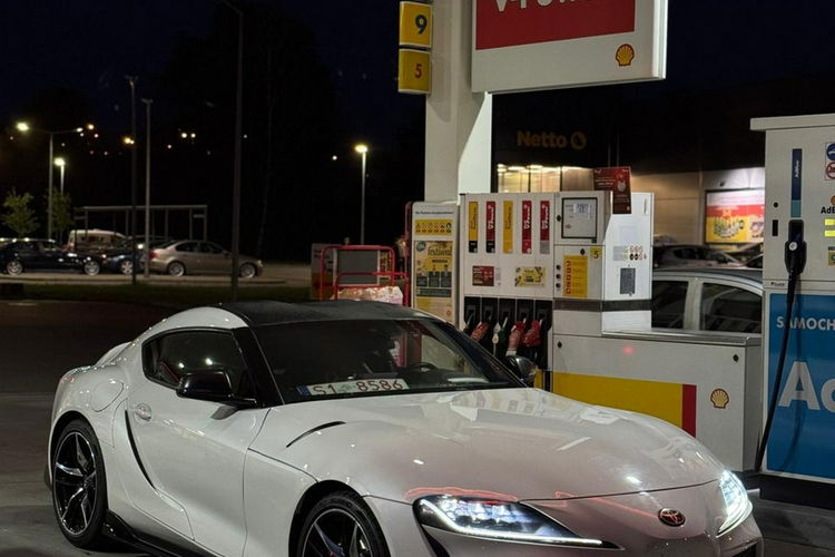 Toyota Supra GR 3.0 Turbo BASE / B58 340 HP / RWD / FAKTURA zdjęcie 2