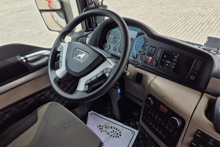 TGX 28.420 6X2 MAN TGX 28.420 6X2-2 LL / ZESTAW DO PRZEWOZU KONTENRÓW / NISKI BDF / D zdjęcie 31