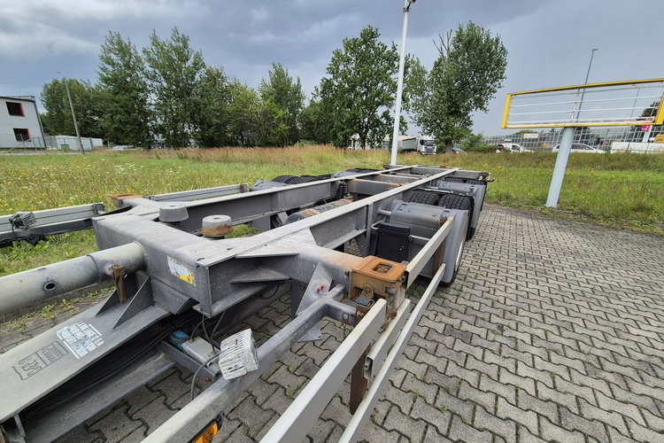 TGX 28.420 6X2 MAN TGX 28.420 6X2-2 LL / ZESTAW DO PRZEWOZU KONTENRÓW / NISKI BDF / D zdjęcie 57