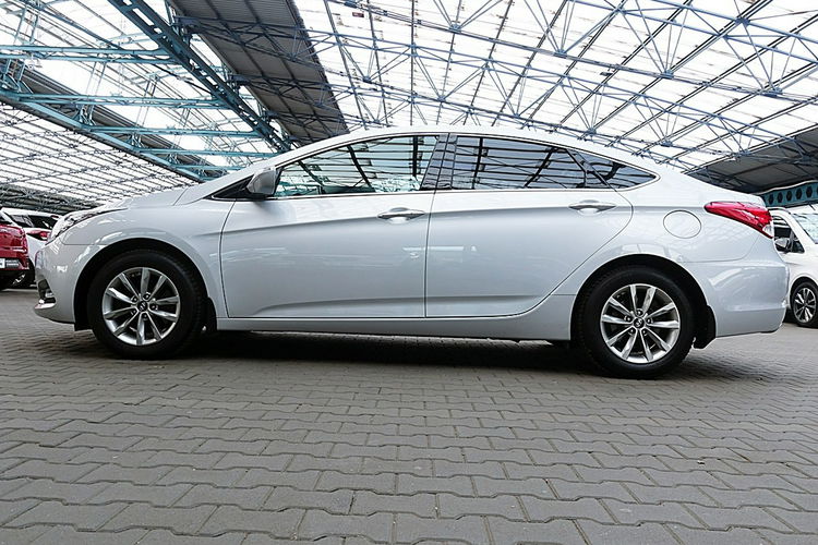 Hyundai i40 3Lata GWARANCJA I-wł Kraj Bezwypadkowy 141KM Automat+NAVI+Kamera FV23% 4x2 zdjęcie 4
