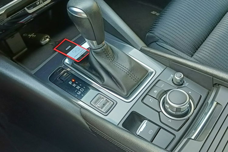 Mazda 6 2.0 SKYACTIV-G Nakama, 165 KM, automat, stan bardzo dobry zdjęcie 27