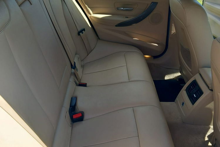 318 bmw f 31 bananowa skóra twin power zdjęcie 24