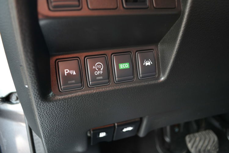 Nissan Qashqai Climatronic dwustrefowy Alufelgi Serwis Podgrz. Fotele.Automat Led zdjęcie 25