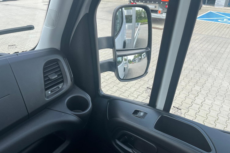 IVECO Daily 50C18HA8Z zdjęcie 13