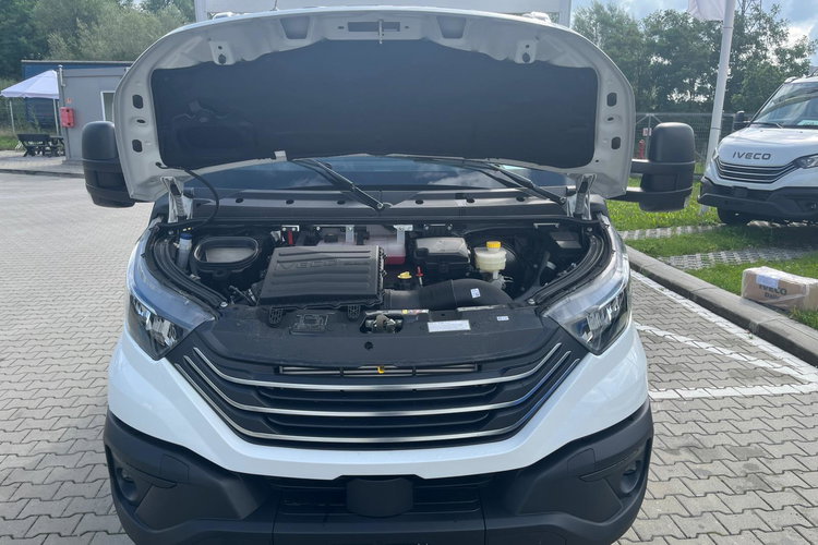 IVECO Daily 50C18HA8Z zdjęcie 17