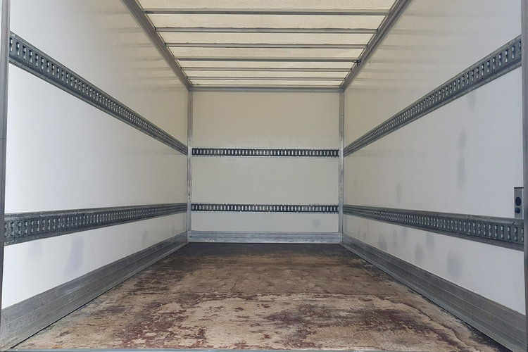 Renault Master KONTENER 8EP 4.21x2.23x2.22 KLIMA MANUAL KRAJOWY 6-BIEGÓW zdjęcie 16