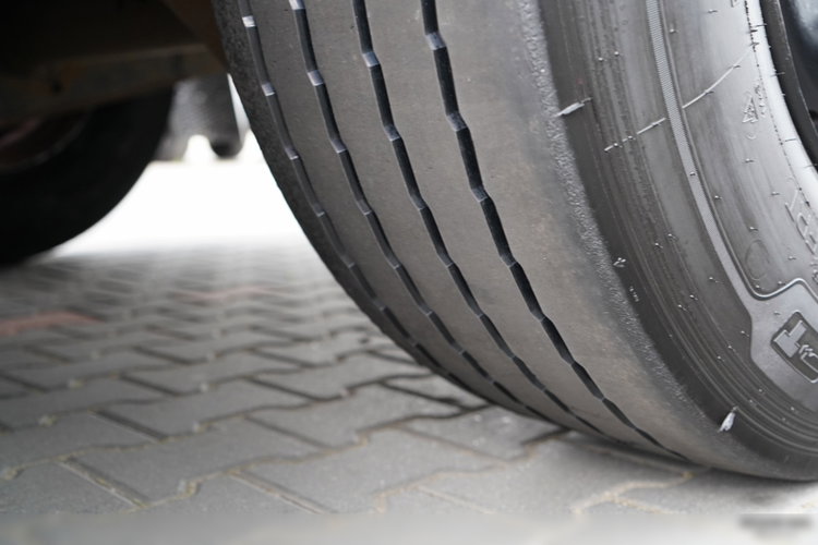 Schwarzmuller   / FIRANKA / STANDARD / SPEED COURTAIN / KOSZ NA PALETY / OSIE SAF  zdjęcie 24