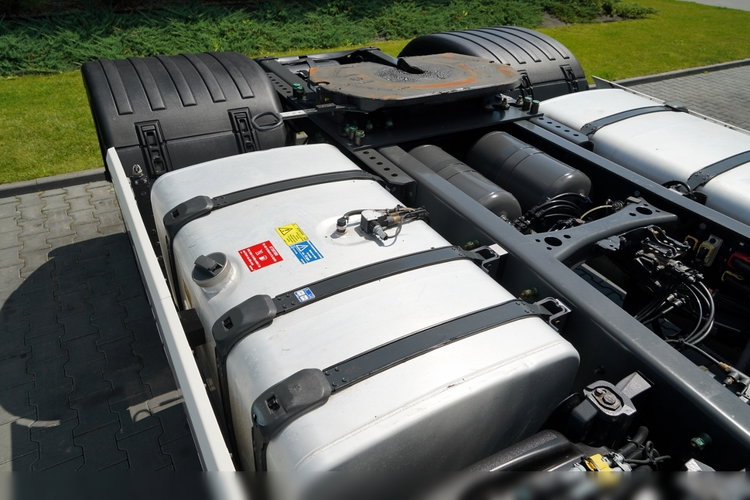 Scania S 500 / RETARDER / CAŁA NA PODUSZKACH / OPONY 100%  / PO KONTRAKCIE SERWISOWYM  zdjęcie 17