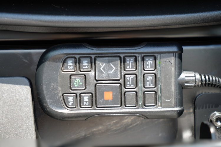 Scania S 500 / RETARDER / CAŁA NA PODUSZKACH / OPONY 100%  / PO KONTRAKCIE SERWISOWYM  zdjęcie 23