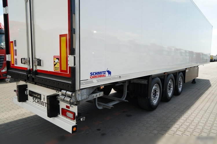 SCHMITZ CARGOBULL / CHŁODNIA / CARRIER VECTOR 1550 / DOPPELSTOCK / OŚ PODNOSZONA / KOSZ NA PALETY / 2022 ROK   zdjęcie 13