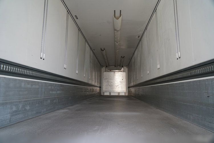 SCHMITZ CARGOBULL / CHŁODNIA / CARRIER VECTOR 1550 / DOPPELSTOCK / OŚ PODNOSZONA / KOSZ NA PALETY / 2022 ROK   zdjęcie 15