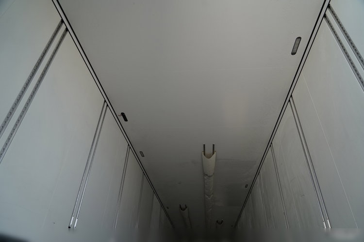 SCHMITZ CARGOBULL / CHŁODNIA / CARRIER VECTOR 1550 / DOPPELSTOCK / OŚ PODNOSZONA / KOSZ NA PALETY / 2022 ROK   zdjęcie 18