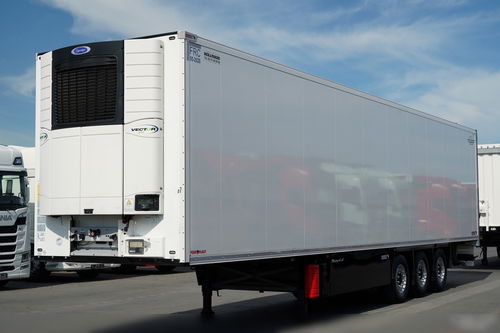 Schmitz SCHMITZ CARGOBULL / CHŁODNIA / CARRIER VECTOR 1550 / DOPPELSTOCK / OŚ PODNOSZONA / KOSZ NA PALETY / 2022 ROK  