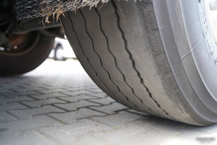 SCHMITZ CARGOBULL / CHŁODNIA / CARRIER VECTOR 1550 / DOPPELSTOCK / OŚ PODNOSZONA / KOSZ NA PALETY / 2022 ROK   zdjęcie 24