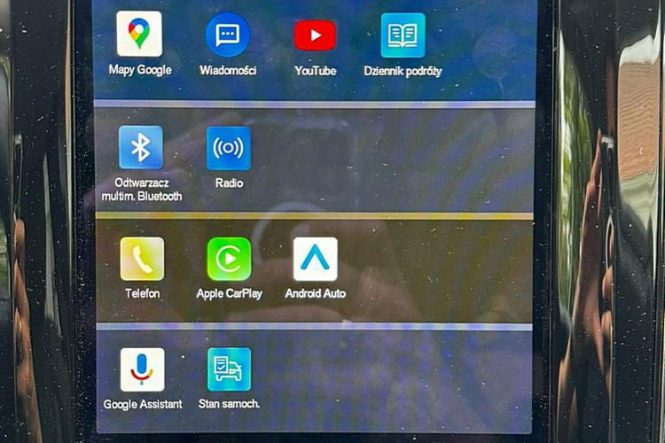 Volvo XC 60 diesel hybryda 197 kM AWD zdjęcie 11