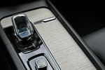 Volvo XC 60 diesel hybryda 197 kM AWD zdjęcie 20