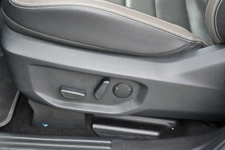 Volkswagen Amarok 3.0 TDI 240KM 4Motion Automat Polski Salon Serwis Aventura FV 23% zdjęcie 8