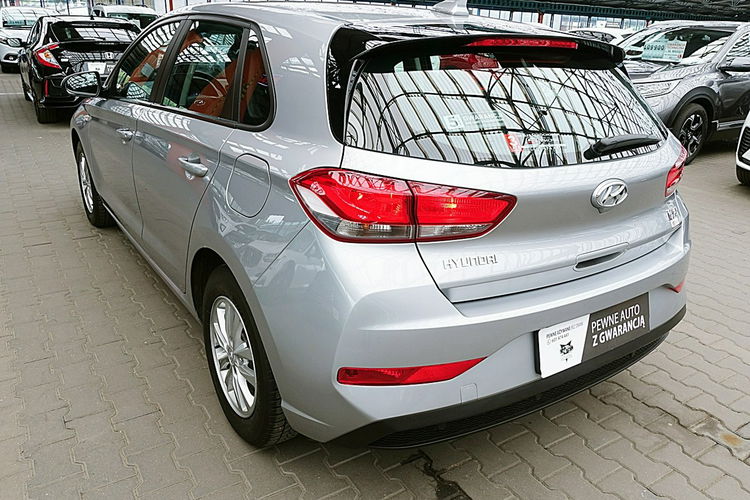 Hyundai i30 1, 5 16V Led+Tempomat GWARANCJA 1WŁ Kraj Bezwypadkowy F23% 4x2 zdjęcie 71