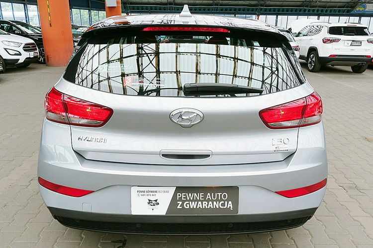 Hyundai i30 1, 5 16V Led+Tempomat GWARANCJA 1WŁ Kraj Bezwypadkowy F23% 4x2 zdjęcie 75