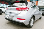 Hyundai i30 1, 5 16V Led+Tempomat GWARANCJA 1WŁ Kraj Bezwypadkowy F23% 4x2 zdjęcie 77
