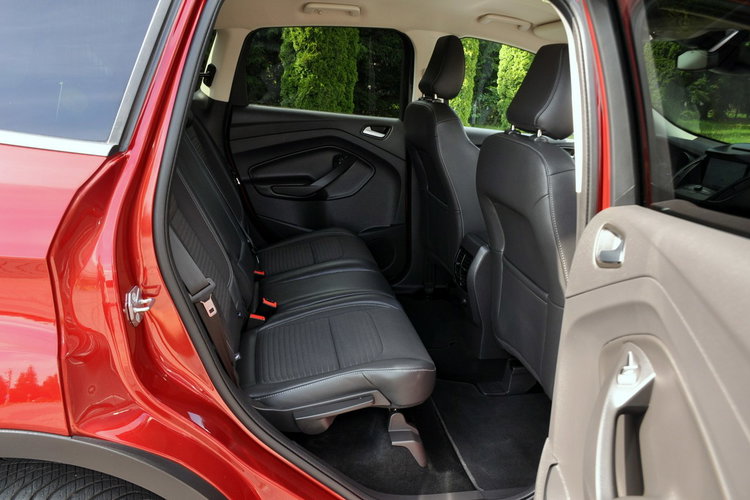 Ford Kuga 1.5i(176KM) Lift Radar Xenon Led Navi Kamera Skóry AWD BLS Alu18"ASO zdjęcie 19