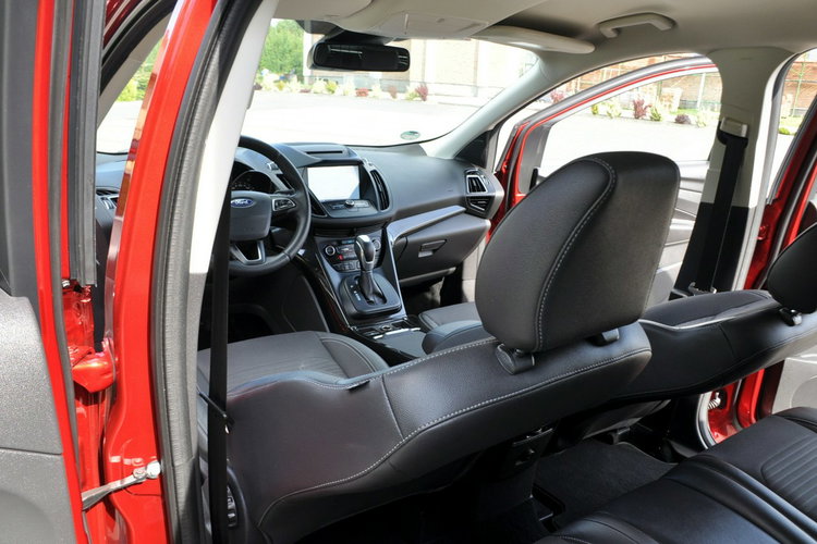 Ford Kuga 1.5i(176KM) Lift Radar Xenon Led Navi Kamera Skóry AWD BLS Alu18"ASO zdjęcie 27