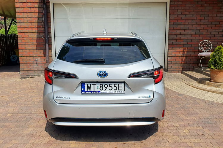 Toyota Corolla 1.8 122KM Hybrid COMFORT+TECH Salon PL, I WŁ, Serwis , F.vat XII 2021 r zdjęcie 10