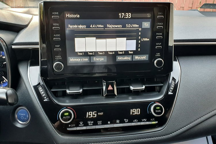 Toyota Corolla 1.8 122KM Hybrid COMFORT+TECH Salon PL, I WŁ, Serwis , F.vat XII 2021 r zdjęcie 21