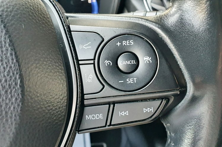 Toyota Corolla 1.8 122KM Hybrid COMFORT+TECH Salon PL, I WŁ, Serwis , F.vat XII 2021 r zdjęcie 36