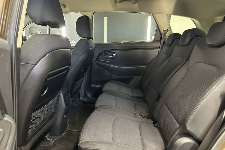 Carens Kia Carens 1.7 CRDI Alu 18 Navi Zadbana Po Opłatach Gwarancja Raty zdjęcie 6