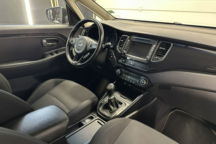 Carens Kia Carens 1.7 CRDI Alu 18 Navi Zadbana Po Opłatach Gwarancja Raty zdjęcie 8