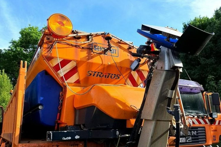 TGA 26.410 6x6 MAN TGA 26.410 6x6 | piaskarka SCHMIDT STRATOS + wywrot MEILLER KIPPER zdjęcie 6