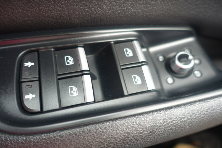 Audi Q7 Auto z Europejskiej Sieci Dealerskiej Oferta Prywatna 2.0 TFSI 252KM zdjęcie 22