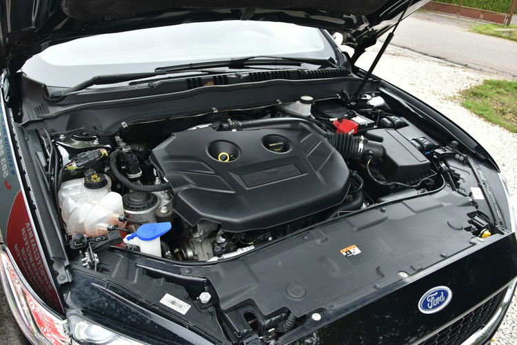 Ford Mondeo ST Line 2.0 EcoBoost 240KM Automat 2018r. SALON LED Panorama Kamera zdjęcie 32