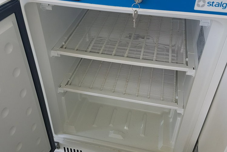 Renault Master SKLEP BAR FOODTRUCK KONTENER NISKOPODŁOGOWY AUTOSKLEP KLIMA AGREGAT zdjęcie 24