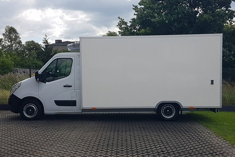 Renault Master SKLEP BAR FOODTRUCK KONTENER NISKOPODŁOGOWY AUTOSKLEP KLIMA AGREGAT zdjęcie 12