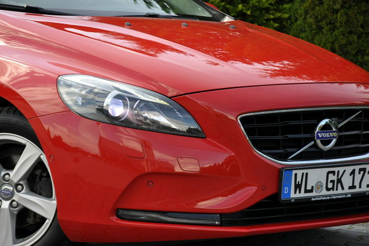 Volvo V40 1.6d(115KM) Lift Xenon Led Virtual Kamera Parkt Asista Alu16"ASO FULL zdjęcie 12